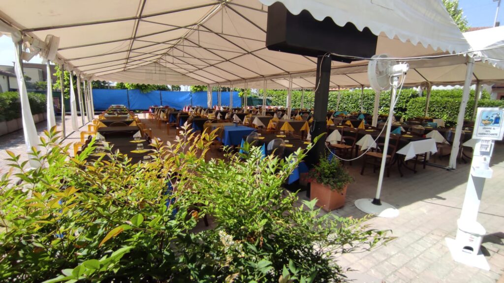 ristorante pizzeria Danara, area esterna